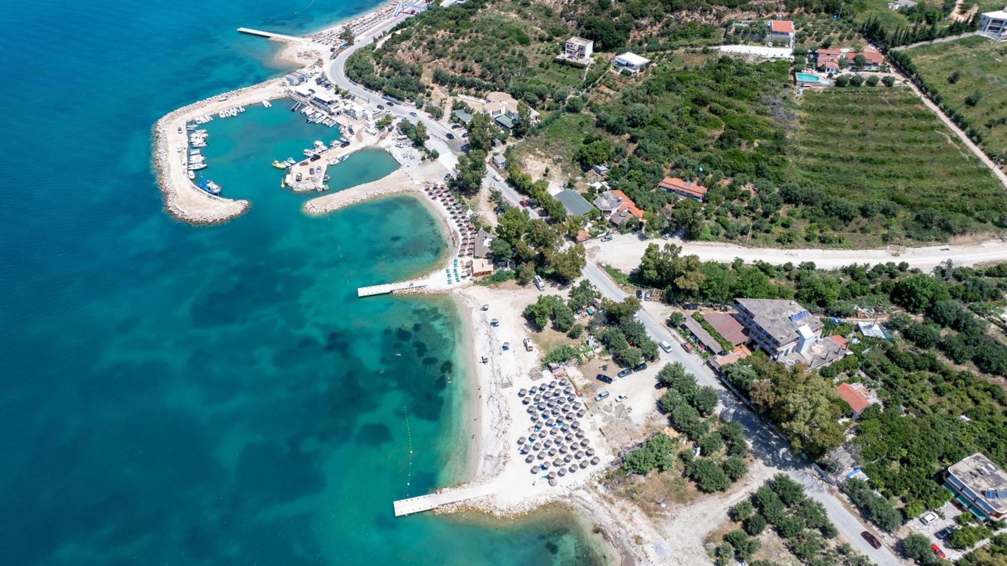 Hotel Nika Radhimë Dış mekan fotoğraf